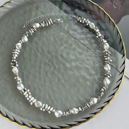 KunJoe Elegant Imitation Pearl Choker Necklace Women Retro Gold Color Acrylic Beaded Clavicle Chain Party Jewelry on the Neck、