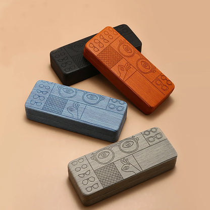1pc Geometric Pattern Glasses Case Portable Stylish Square Eyewear Holder with Embossed Designs for Men’s Fashion Accessories