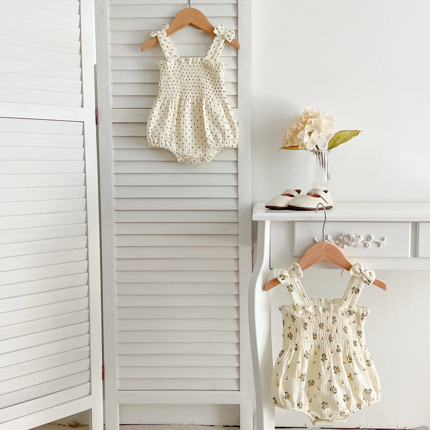 Summer Outfit Kids Baby Clothes Cotton Sleeveless Rompers Newborn Girls Clothes Toddlers Flower Bow Kids One-pieces Bodysuits