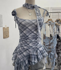 blue lattice