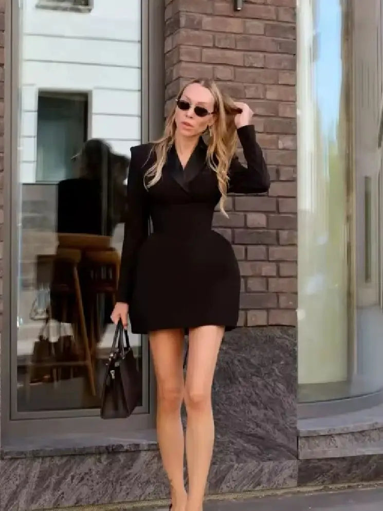 Women Black Cinched-waist Mini Dress Casual V-neck Elegant Shoulder Pads  Long Sleeve Short vestido Lady Chic Party Street Gowns