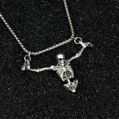 A Fashionable and Creative New Halloween Punk Style Skull Necklace Halloween Gift