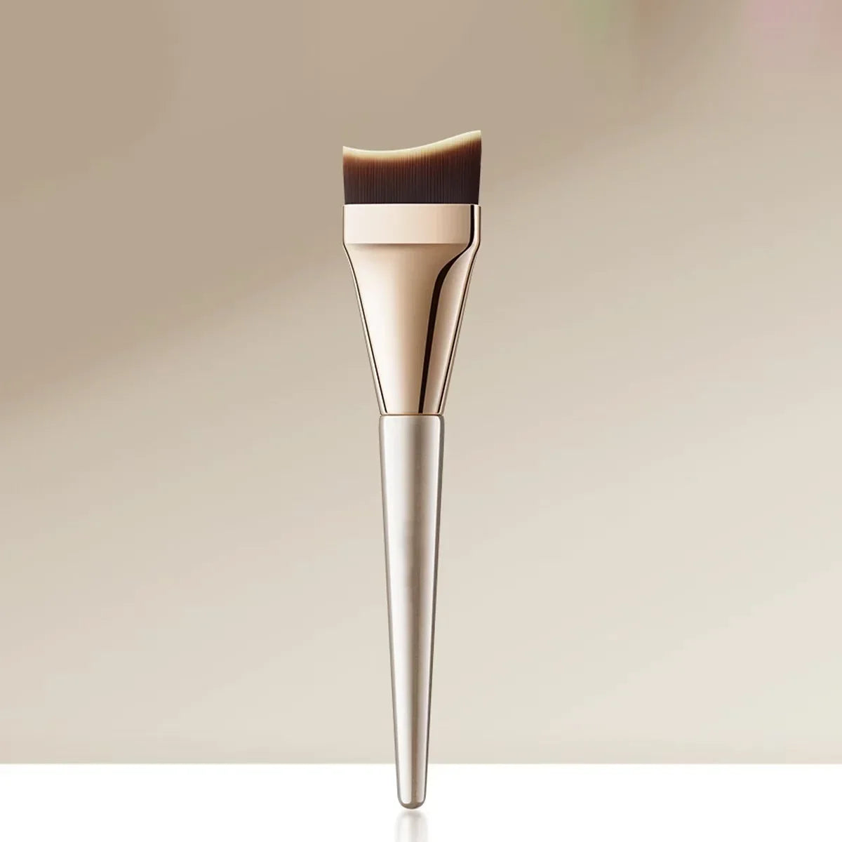 Arc-shaped Flat-head Ultra-thin Foundation Brush, Paint-free And Traceless Foundation Liquid Brush, Professional
