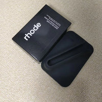 Black Holder
