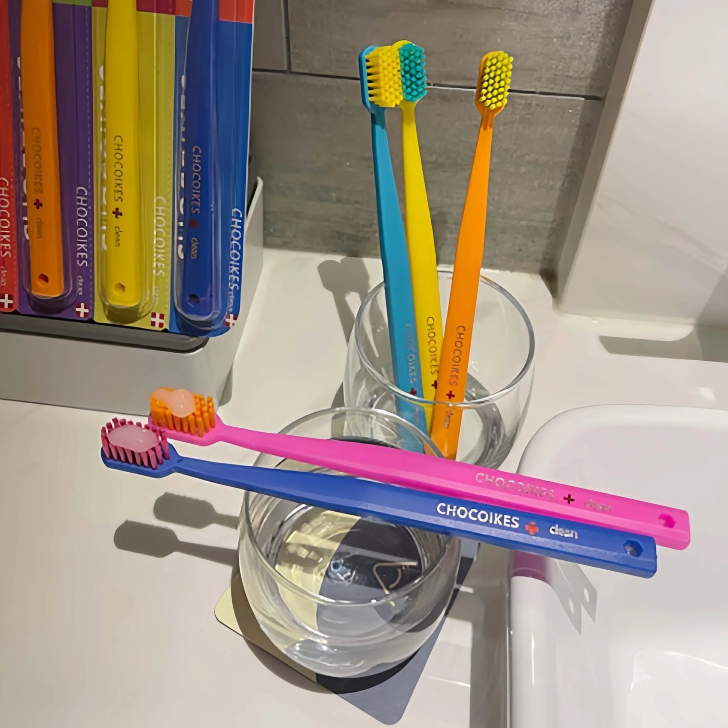 5 Packs of Chocolate Swiss Caring Soft Nylon Bristle Toothbrush Set, Ergonomic Handle, Ideal Choice for Travel and Hotels