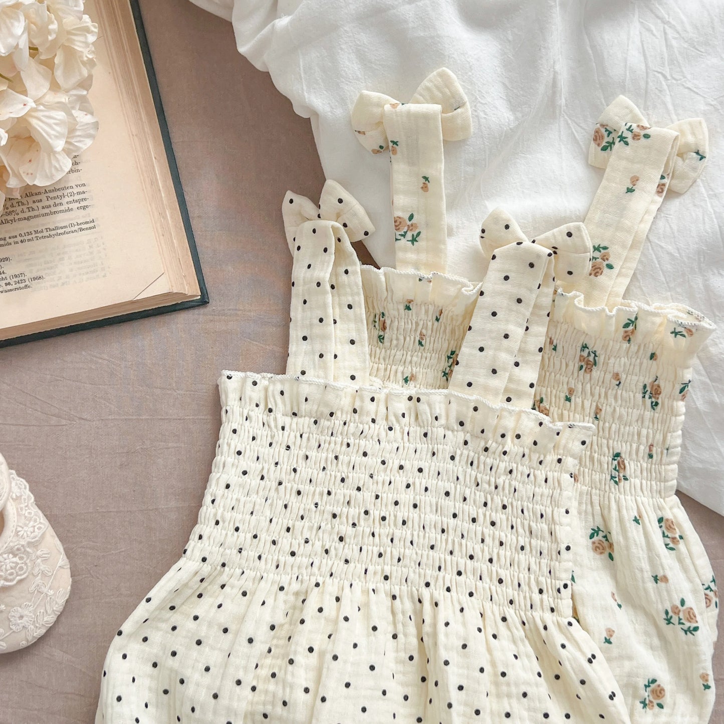 Summer Outfit Kids Baby Clothes Cotton Sleeveless Rompers Newborn Girls Clothes Toddlers Flower Bow Kids One-pieces Bodysuits