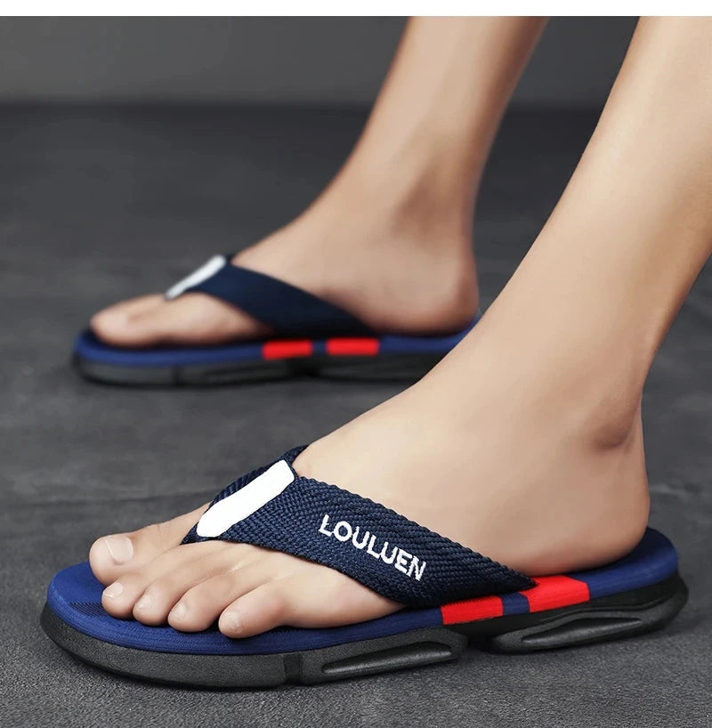 High Quality Fashion Men Flip Flops Summer Beach Flip Flops Men Casual Breathable Antiskid Beach Slippers Men Summer Outdoor