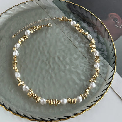 KunJoe Elegant Imitation Pearl Choker Necklace Women Retro Gold Color Acrylic Beaded Clavicle Chain Party Jewelry on the Neck、