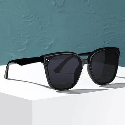 SZTZX New Trend Sunglasses For Women And Men Simple Design Decorative Glasses Car Driving Eyewear Unisex Sun Glasses UV400