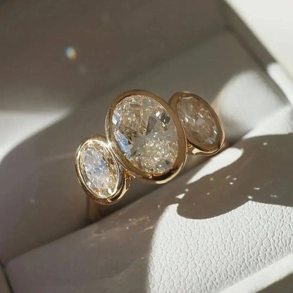 Minimalist Goose Egg Shape Synthetic Zirconia Retro Style Fashion Ring Wedding Jewelry for Men Women