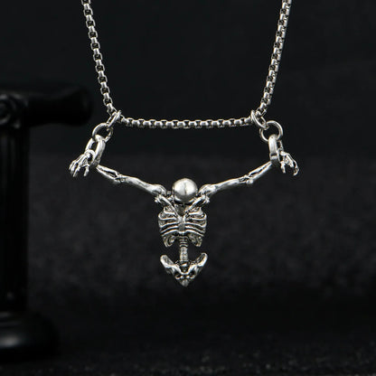 A Fashionable and Creative New Halloween Punk Style Skull Necklace Halloween Gift