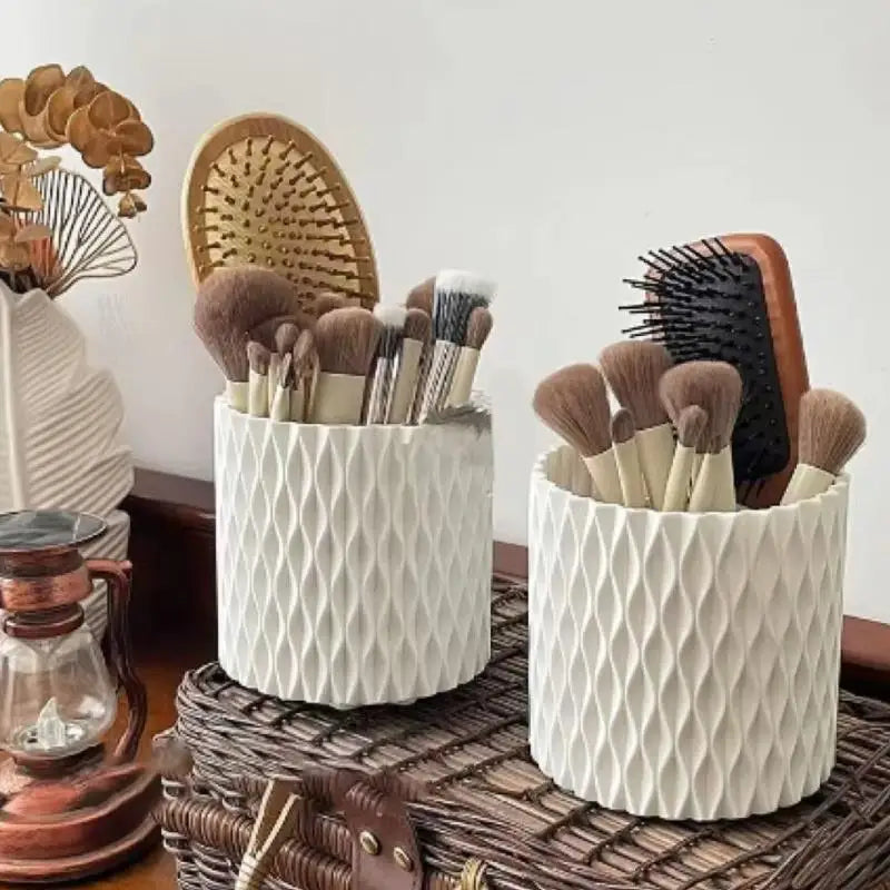 360 Rotation Large Capacity Makeup Brush Bucket Lipstick Eyebrow Pencil Eye Shadow Brush Storage Cartridge Portable Brush Storag