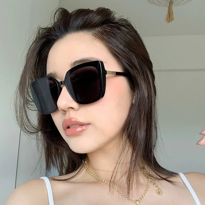 Korean Fashion Brand Design Unisex Anti-UV High-Quality Retro Sunglasses for Men/Women