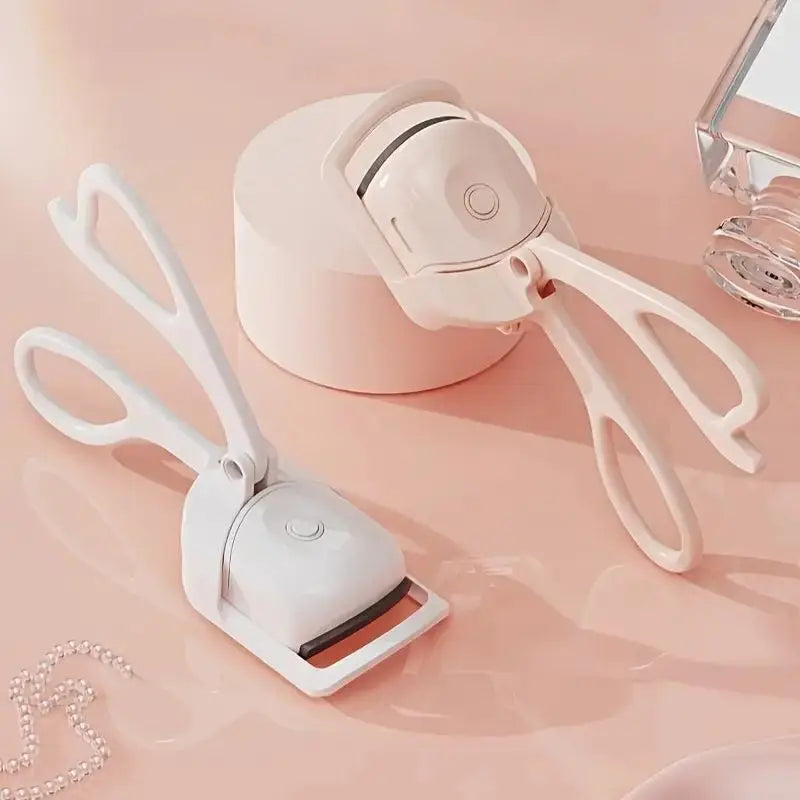 Classic Contoured Eyelash Curler – Manual Lash Styler for Everyday Makeup