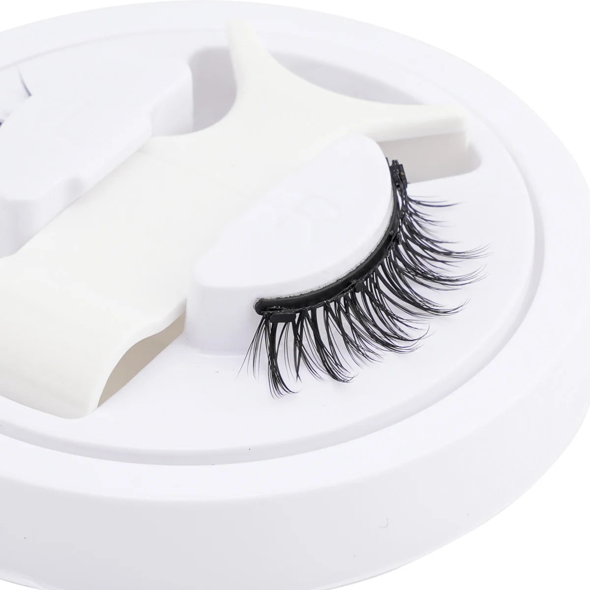 YSDO 1Pair Glue-free Magnetic Eyelashes Natural 3D Mink Eyelashes 2025 New Reusable Sensitive Eye Friendly Magnet Eyelash Kit