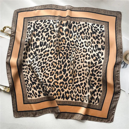 1pcs 70cm Leopard Print Silk Scarf for Women Imitation Silk Light Luxury Versatile Headwear Bag Decoration Clothing Square Scarf