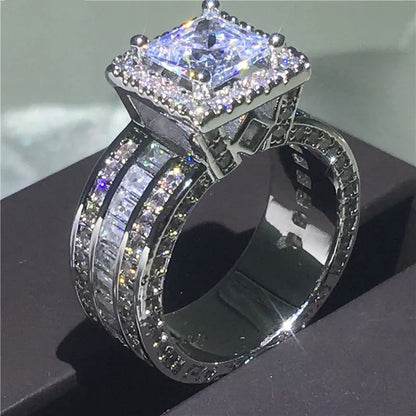 Shiny Halo Ring Inlaid Square Cut Shiny Zircon Elegant Wedding Engagement Promise Ring For Women & Girls Valentine's Day Jewelry