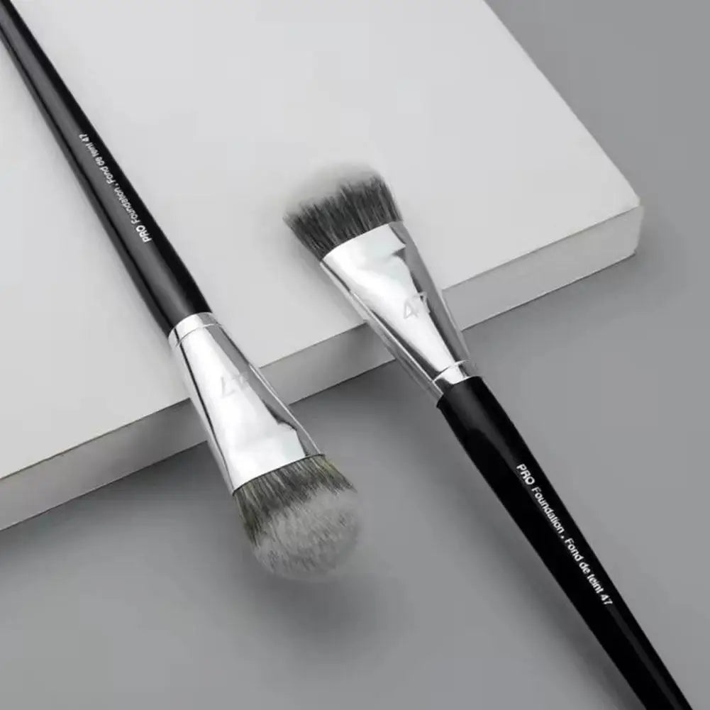 Sephora No.47 bevel angle foundation brush professional slope liquid foundation BB cream Makeup brush