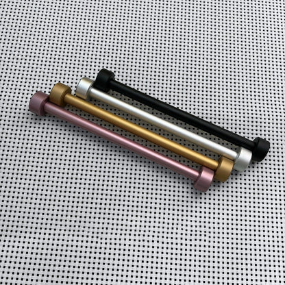 Coiled Cable Protection Rod Coiled Keyboard Cable Weight Rod Reel Stick Cable Organizer 15cm All-Metal Cable Organizer Winder