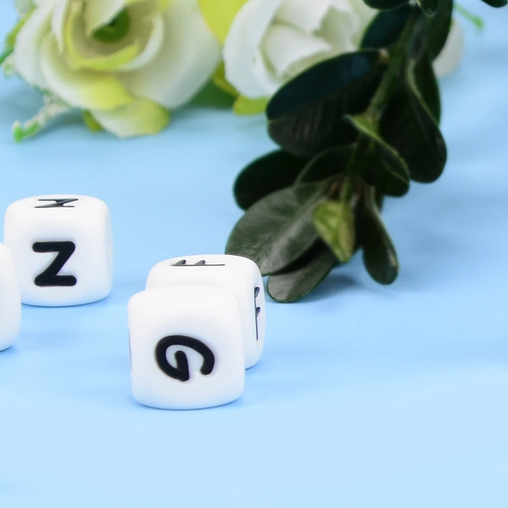 Lofca 100Pcs 12MM Silicone Letter Beads Silicone Beads Loose Beads Food Grade DIY Bracelet Necklace Pacifier Chain Accessories