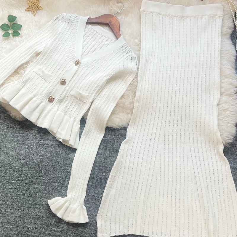 YuooMuoo Brand Fashion One-piece Knitted Maxi Dress Women Elegant V-neck Ruffled Slim Waist Bodycon Sweater Dress Party Vestido