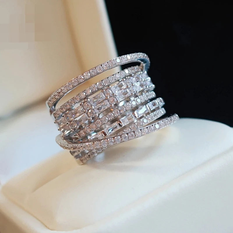 New Bling Cubic Zirconia Wedding Ring for Women Geometric Square Band Design Luxury Fashion Female Rings Party Jewelry Gift