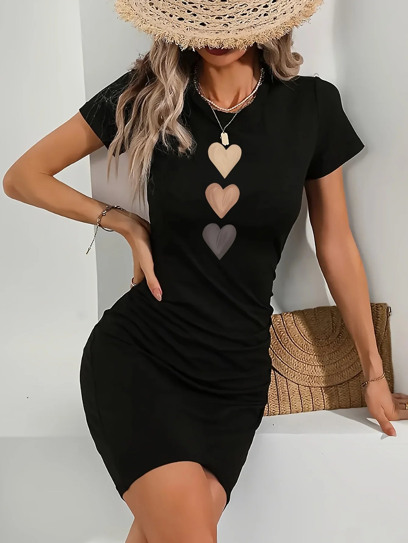 Summer women's bee bow pattern printed casual bag buttocks slim fit short sleeved round neck T-shirt mini dress