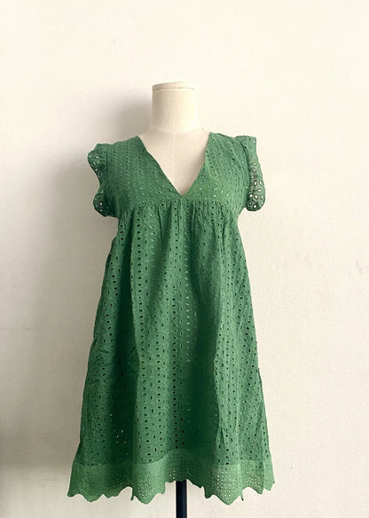 New summer women's fashionable temperament, casual and sexy commuting solid color lace jacquard hollow V-neck dress