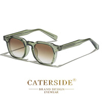 C07 Green brown
