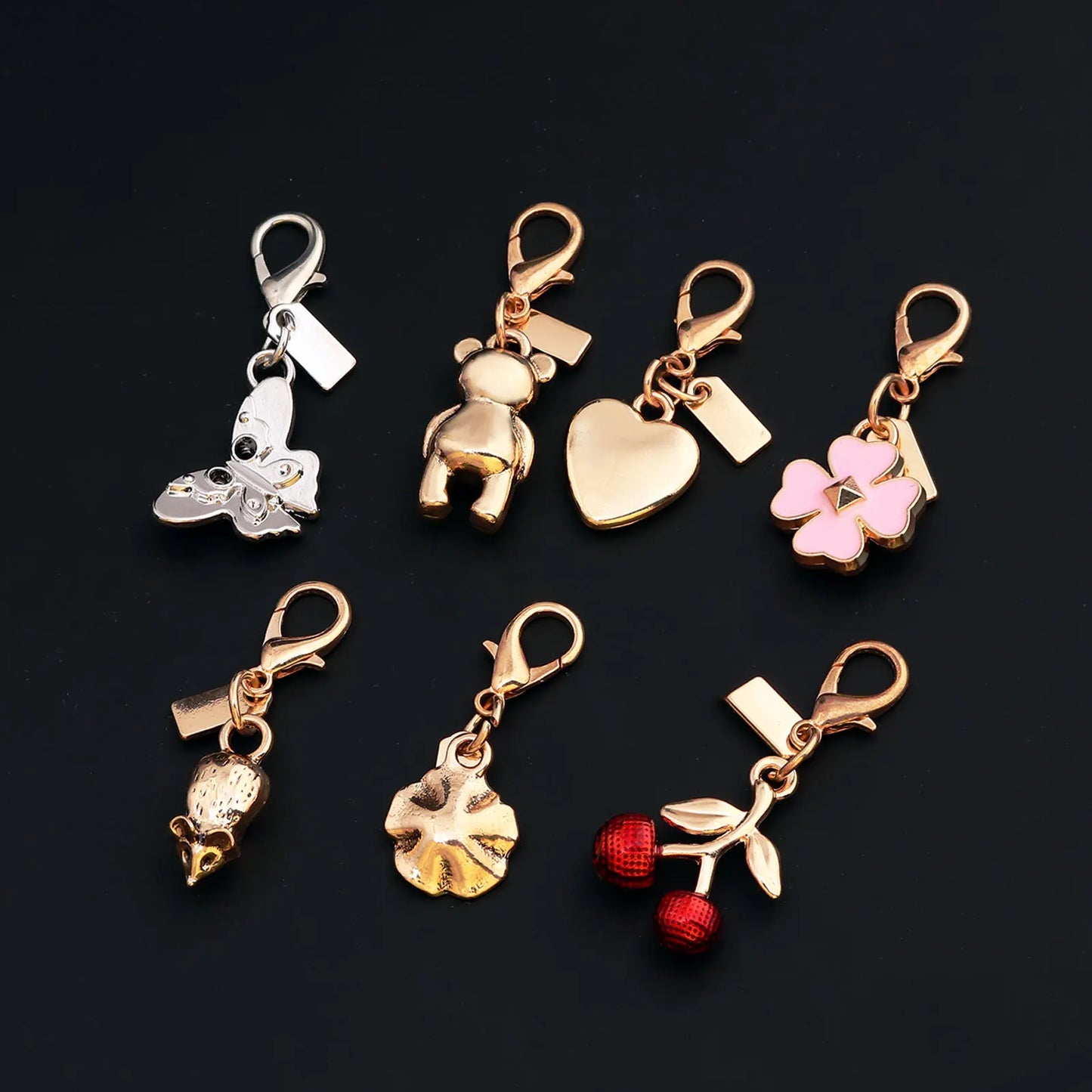 Luxury Highend Cherry Butterfly Four-leaf Clover Love Bear Mouse Keychain Ladies Y2K Bag Pendant Car Accessories Gift Decoration