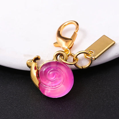 Luxury Highend Cherry Butterfly Four-leaf Clover Love Bear Mouse Keychain Ladies Y2K Bag Pendant Car Accessories Gift Decoration