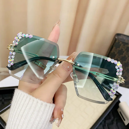 1 pair of fashionable women's square frameless gradient lens glasses with crystal decoration and metal material