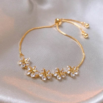 Exquisite Rhinestone Bracelet Ladies Fashion Stars Flower Charm Wristlet Bracelets Gold Color Adjustable  Wedding Jewelry  K-