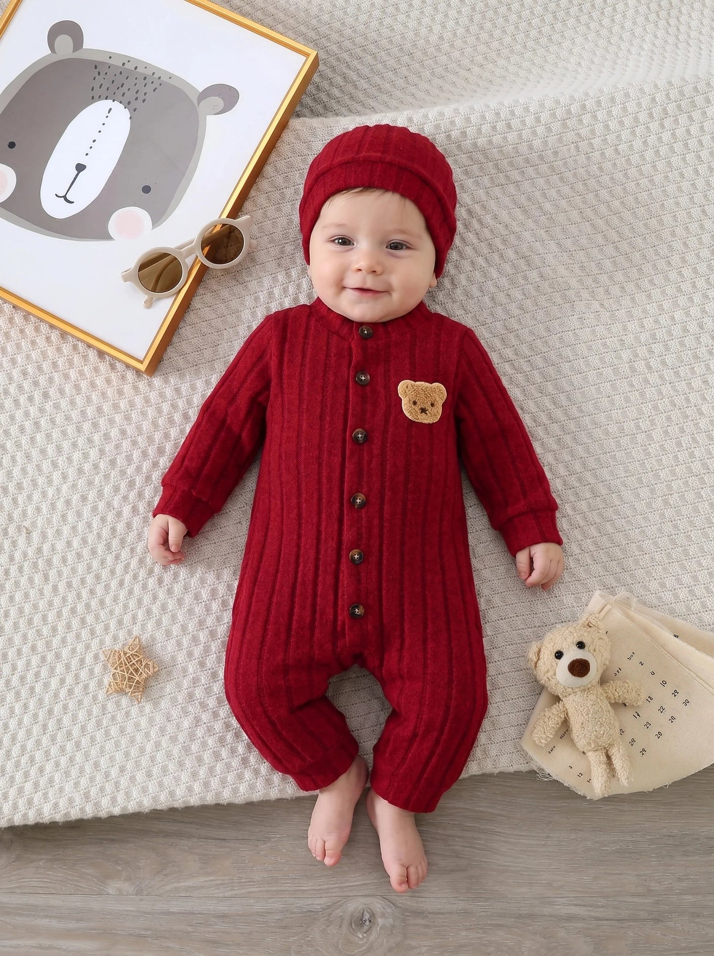 【Baby Boy】Autumn & Winter Red Onesie with Front Single-Breasted Buttons and Cute Bear Badge on Chest + Red Hat SetFeaturing a wa