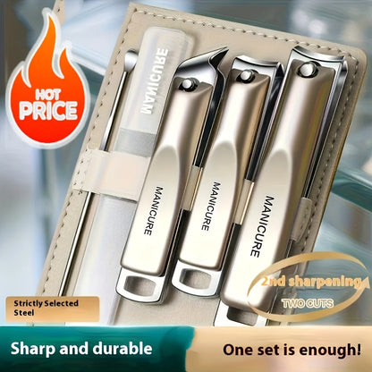 High-Quality 5pcs Nail Care Set Including Nail Clippers a Nano File And an Ear Scoop All Packed in a Portable Storage Case