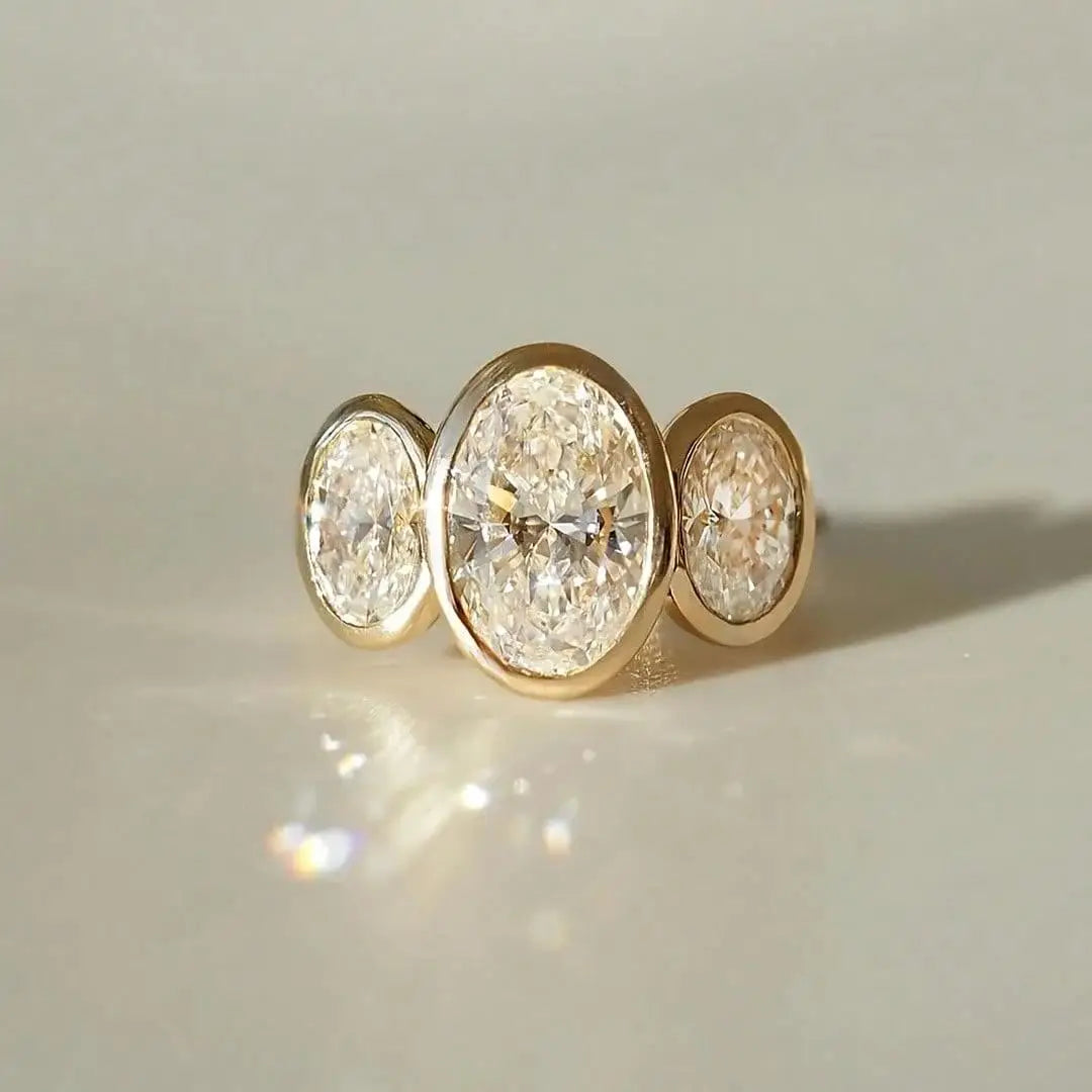 Minimalist Goose Egg Shape Synthetic Zirconia Retro Style Fashion Ring Wedding Jewelry for Men Women