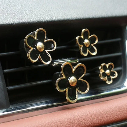Car Outlet Vent Perfume Clips Conditioning Aromatherapy Freshener with Cute Flower Design