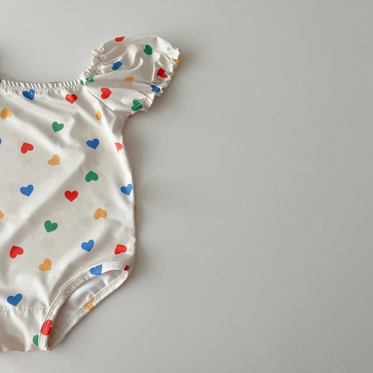 2025 Summer New Baby Girl Long Sleeve Sunscreen Swimsuit Newborn Bodysuit Toddler Girls Heart Print One Piece + Hat