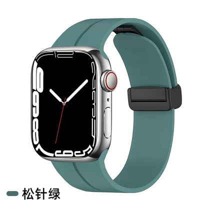 Magnetic Strap For Apple watch ultra band 49mm 45 mm Silicone Bracelet iWatch Series 7 8 se 6 5 3 44mm 45mm 40mm 41mm 42mm 38mm